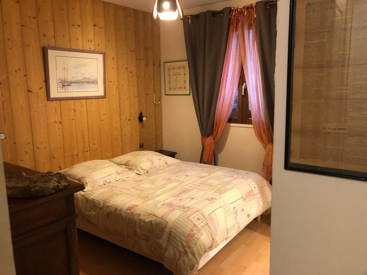 Chambre D'Hotes Les Chapelles Экстерьер фото